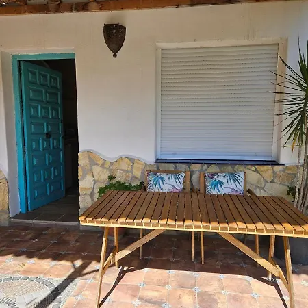 Casita La Raiz