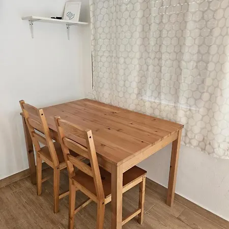 Casita La Raiz
